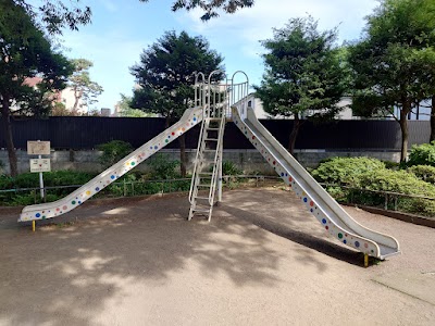 世田谷区立山下公園