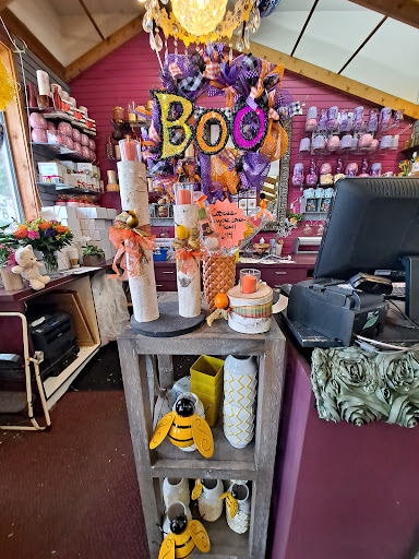 Florist «Dynamic Flowers of Royal Oak», reviews and photos, 3221 N Main St, Royal Oak, MI 48073, USA