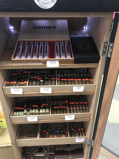 Liquor Store «Star Package Store», reviews and photos, 5065 Old National Hwy, College Park, GA 30349, USA