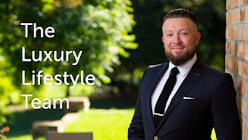 Scott McElhinney - The Luxury Lifestyle Team