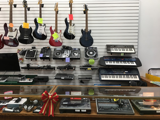 Pawn Shop «EZ Pawn Corp», reviews and photos, 253-06 Rockaway Blvd, Rosedale, NY 11422, USA