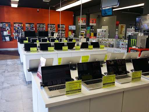 Retail Express Inc. Computers & Cellphone Store in Encino,Tarzana, 18024 Ventura Blvd, Encino, CA 91316, USA, 