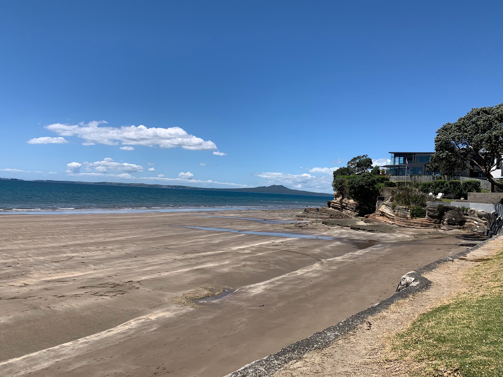 Photo de Rothesay Bay Beach et le règlement