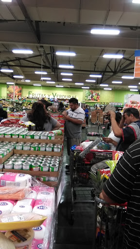 Grocery Store «El Super», reviews and photos, 14620 Parthenia St, Panorama City, CA 91402, USA