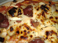 Pizza du Pizzeria La Pizzaiola à Labastide-Rouairoux - n°7