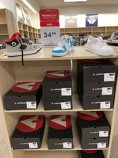 Department Store «JCPenney», reviews and photos, 3300 W South Airport Rd, Traverse City, MI 49684, USA