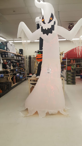 Discount Store «Big Lots», reviews and photos, 1815 Pulaski Hwy, Edgewood, MD 21040, USA