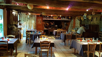 La Grange Aux Fleurs à Sarran, Champs-sur-Tarentaine à Champs-sur-Tarentaine-Marchal