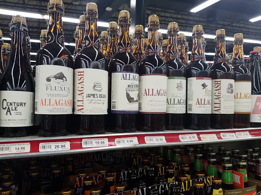 Liquor Store «Yankee Spirits Inc», reviews and photos, 628 Washington St, Attleboro, MA 02703, USA