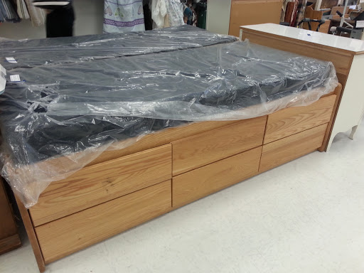 Thrift Store «Goodwill Store and Donation Center», reviews and photos, 85 Heritage Dr, Palmyra, VA 22963, USA