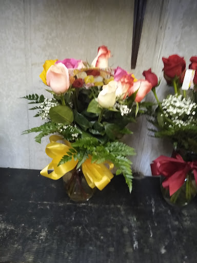 Florist «Always In Bloom Florist», reviews and photos, 872 17th St, Vero Beach, FL 32960, USA