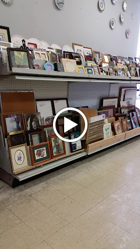 Thrift Store «USA Family Thrift», reviews and photos, 4470 S 108th St, Greenfield, WI 53228, USA