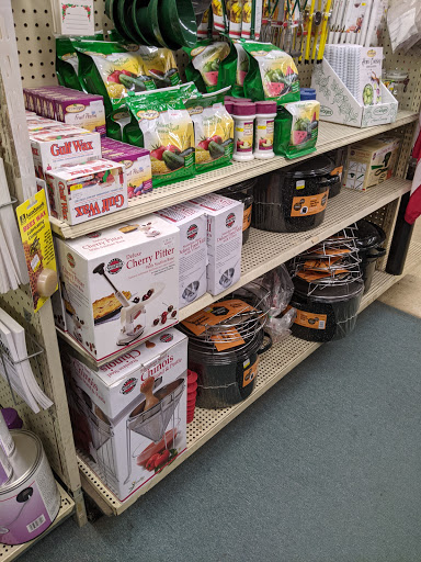 Garden Center «Agway», reviews and photos, 1025 Green St, Greensburg, PA 15601, USA