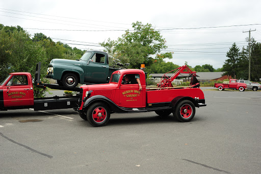 Auto Repair Shop «Murray Brothers Garage», reviews and photos, 19 Bacon Pond Rd, Woodbury, CT 06798, USA