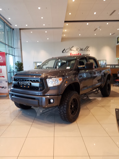Toyota Dealer «Larry H. Miller Toyota Peoria», reviews and photos, 8633 W Bell Rd, Peoria, AZ 85382, USA