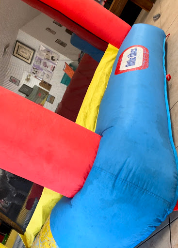 Barber Shop «Catia Family Barbershop Salon», reviews and photos, 4146 Grand Blvd, New Port Richey, FL 34652, USA