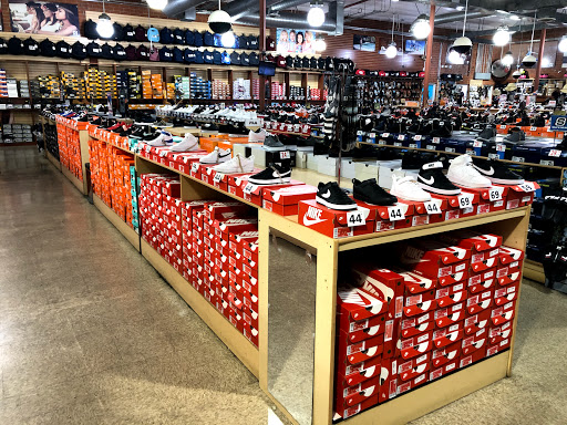 Shoe Store «Shoe City - Anaheim», reviews and photos, 101 E Ball Rd, Anaheim, CA 92805, USA