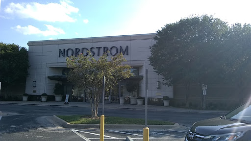 Department Store «Nordstrom», reviews and photos, 2901 S Capital of Texas Hwy, Austin, TX 78746, USA