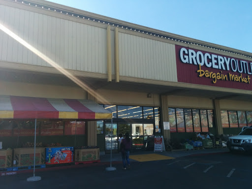 Grocery Store «Grocery Outlet Bargain Market», reviews and photos, 3520 Homestead Rd, Santa Clara, CA 95051, USA