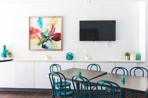 Bar «Wine on High Bar & Retail», reviews and photos, 789 N High St, Columbus, OH 43215, USA