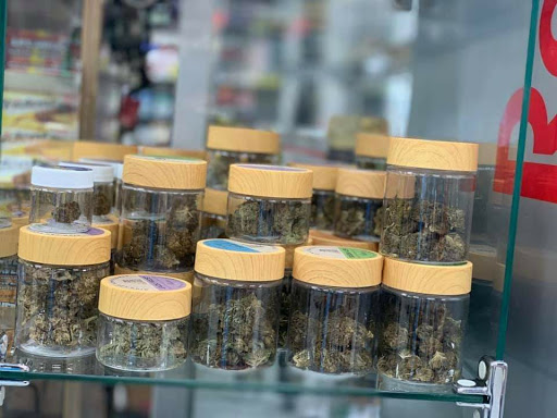 Beer Store «Discount Beer & Wine», reviews and photos, 2240 W Walnut Hill Ln, Irving, TX 75038, USA