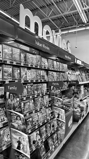 Department Store «Walmart Supercenter», reviews and photos, 1351 Veterans Pkwy, Clarksville, IN 47129, USA