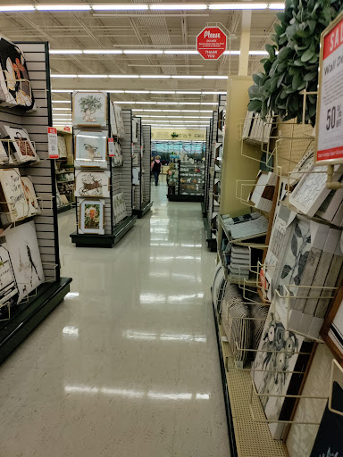 Craft Store «Hobby Lobby», reviews and photos, 1660 S Robert St, West St Paul, MN 55118, USA