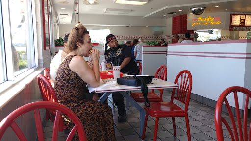 In-N-Out Burger image