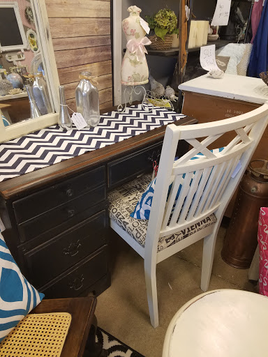 Gift Shop «Lazy Daisy Gift Store», reviews and photos, 12020 West Broad Street, Richmond, VA 23233, USA