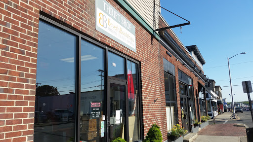 Beverly Bootstraps Thrift Shop, 198 Rantoul St, Beverly, MA 01915, USA, 