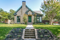 Mysti Stewart Group, Real Estate Agents - Photo 3 - Car repair in Dallas, TX, Dallas