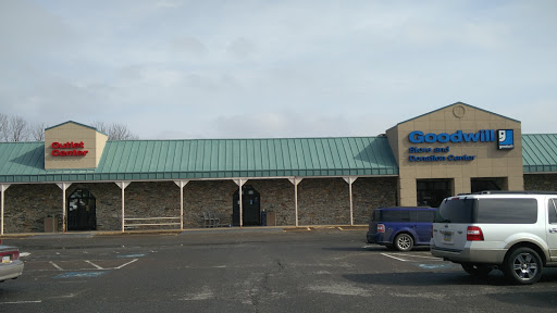Thrift Store «Goodwill Store, Outlet Center & Donation Center», reviews and photos