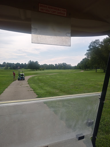 Public Golf Course «The Woodlands Golf Club & Banquet Facility», reviews and photos, 2839 Harris Ln, Alton, IL 62002, USA