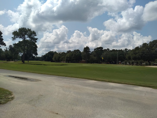 Golf Driving Range «Tanglewood Golf and Country Club», reviews and photos, 5916 Tanglewood Dr, Milton, FL 32570, USA