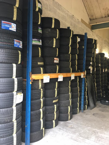 MnR Tyres - Tire shop