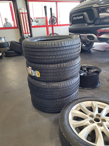 Tire Shop «Discount Tire Store - Cypress, TX», reviews and photos, 17326 Spring Cypress Rd, Cypress, TX 77429, USA