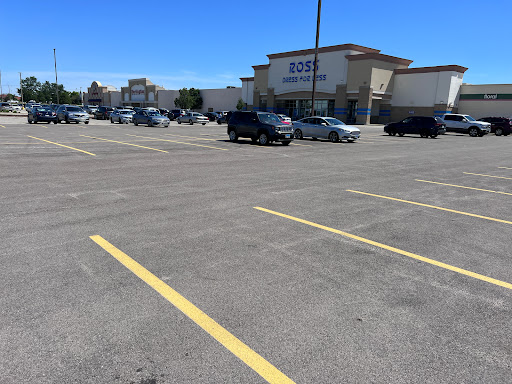 Clothing Store «Ross Dress for Less», reviews and photos, 514 S Illinois Rte 59, Naperville, IL 60540, USA