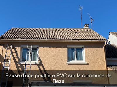 Salland couverture :Artisan Couvreur Nettoyage Toiture Gouttière Dèmoussage Traitement Rènovation à Rezé