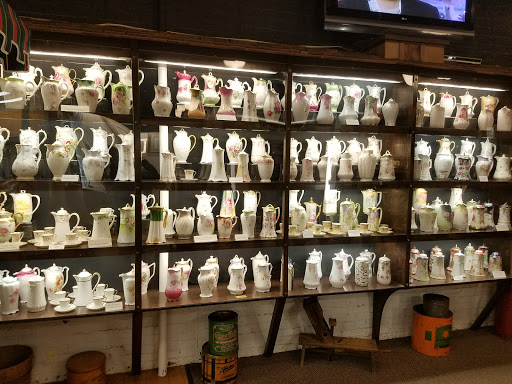 Candy Store «Wilbur Chocolate Retail Store», reviews and photos, 45 N Broad St, Lititz, PA 17543, USA