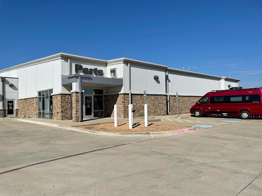 Car Dealer «Mike Brown Chrysler Dodge Jeep», reviews and photos, 4970 E Hwy 377, Granbury, TX 76049, USA