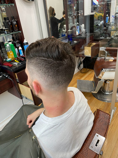 Barber Shop «Level Two Barber Shop», reviews and photos, 1491 2nd Ave, New York, NY 10075, USA