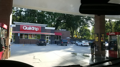 Gas Station «QuikTrip», reviews and photos, 1910 Lawrenceville Hwy, Decatur, GA 30033, USA
