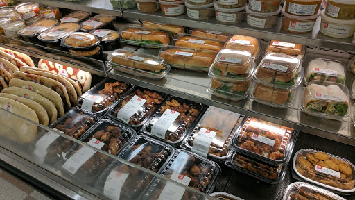 Supermarket «Roche Bros. Quincy», reviews and photos, 101 Falls Blvd #3, Quincy, MA 02169, USA