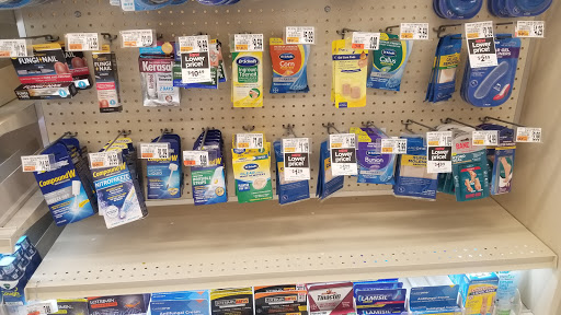 Grocery Store «Giant Food Stores», reviews and photos, 6560 Carlisle Pike, Mechanicsburg, PA 17055, USA