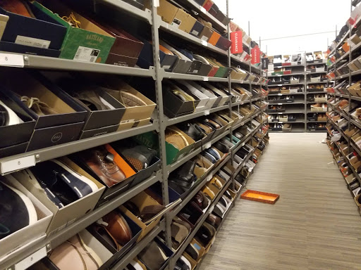 Department Store «Nordstrom Rack Lincoln Park», reviews and photos, 1551 N Sheffield Ave, Chicago, IL 60642, USA