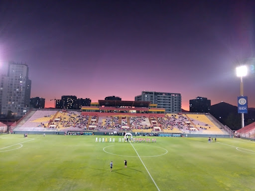 Santa Laura Stadium