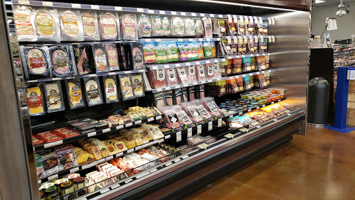 Grocery Store «Fresh Thyme Farmers Market- Bloomington IN», reviews and photos, 3600 W 3rd St, Bloomington, IN 47404, USA