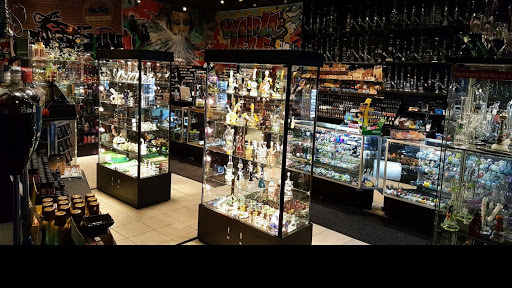 Whole Leaf Tobacco, 4945 N Milwaukee Ave, Chicago, IL 60630, USA, 