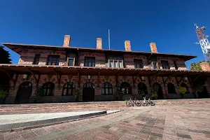 Antigua Estacion Del Tren image