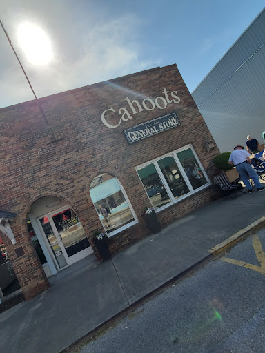Store «Cahoots-Two Gals General Store», reviews and photos, 53 N Main St #100, Crossville, TN 38555, USA